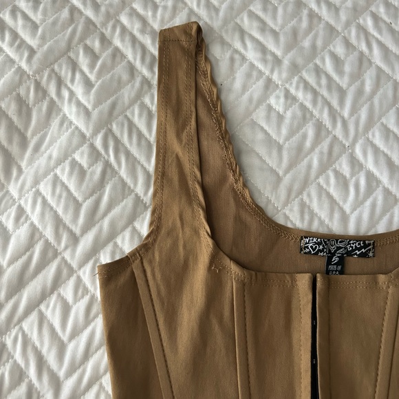 Dollskill Tan Corset Top - Picture 2 of 5